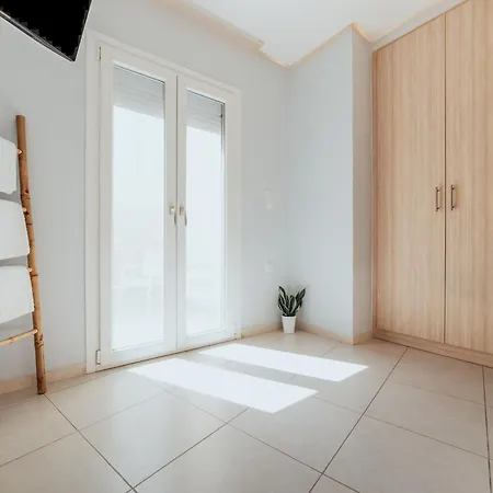 Aquarial * Naxos City